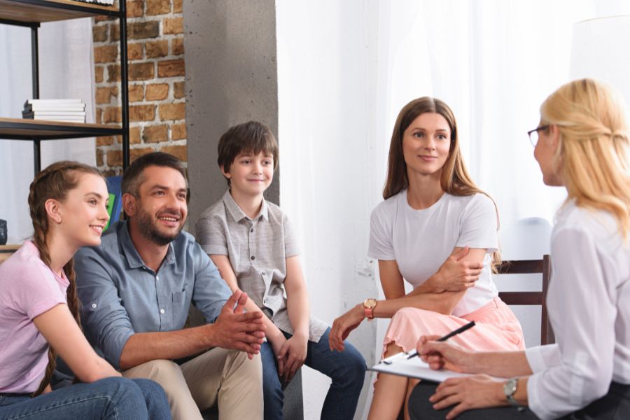 family councelling therapy